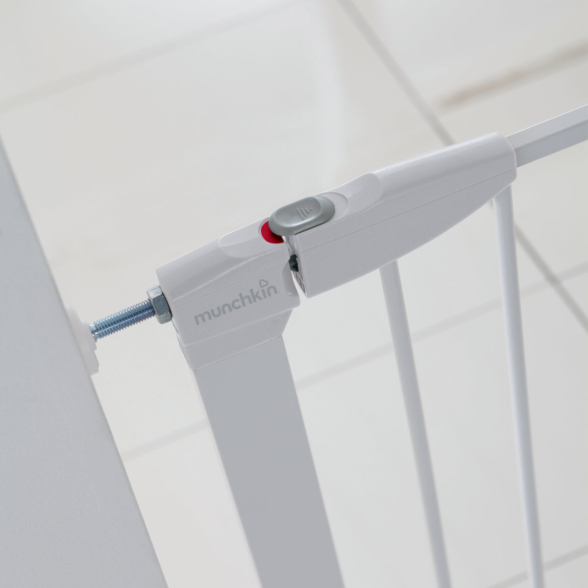 Auto Close Metal Safety Gate