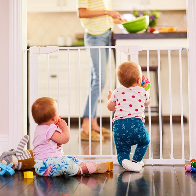 Auto Close Metal Safety Gate