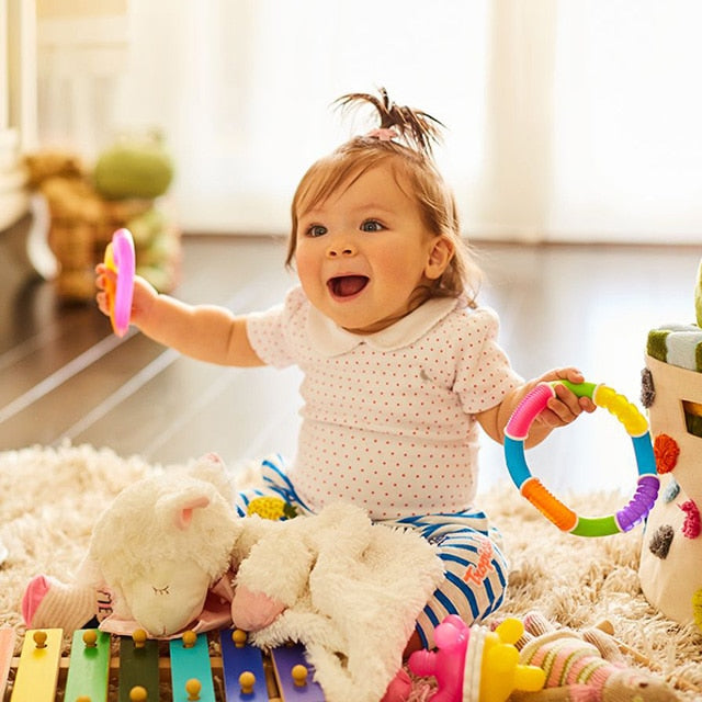 Twisty Figure-8 Teether Toy